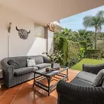 شقة 2 Bedrooms - Sleeps 4 - Garden And Pool With View بينهافيس