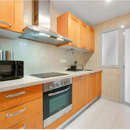2 Bedrooms - Sleeps 4 - Garden And Pool With View Apartment