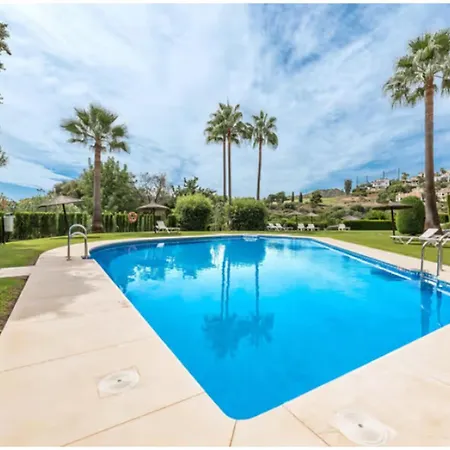 Appartamento 2 Bedrooms - Sleeps 4 - Garden And Pool With View Benahavís