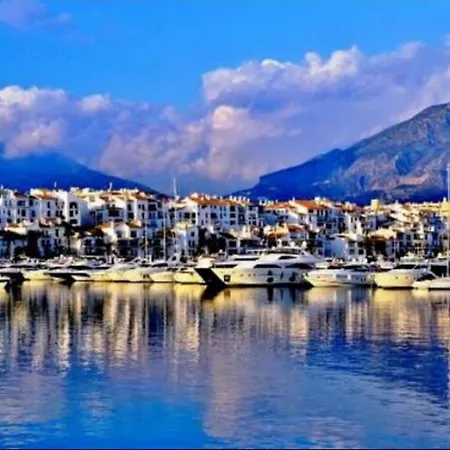 2 Bedrooms - Sleeps 4 - Garden And Pool With View Apartment