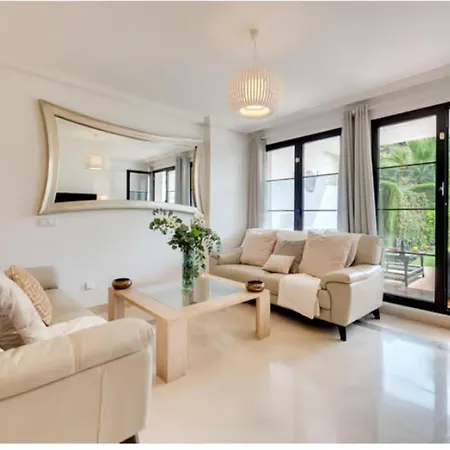 2 Bedrooms - Sleeps 4 - Garden And Pool With View * Benahavis